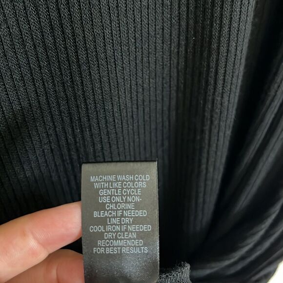 Torrid Ribbed Turtleneck Tank Top Womens Size 6X Black Sleeveless Stretch Fitted - Picture 7 of 12